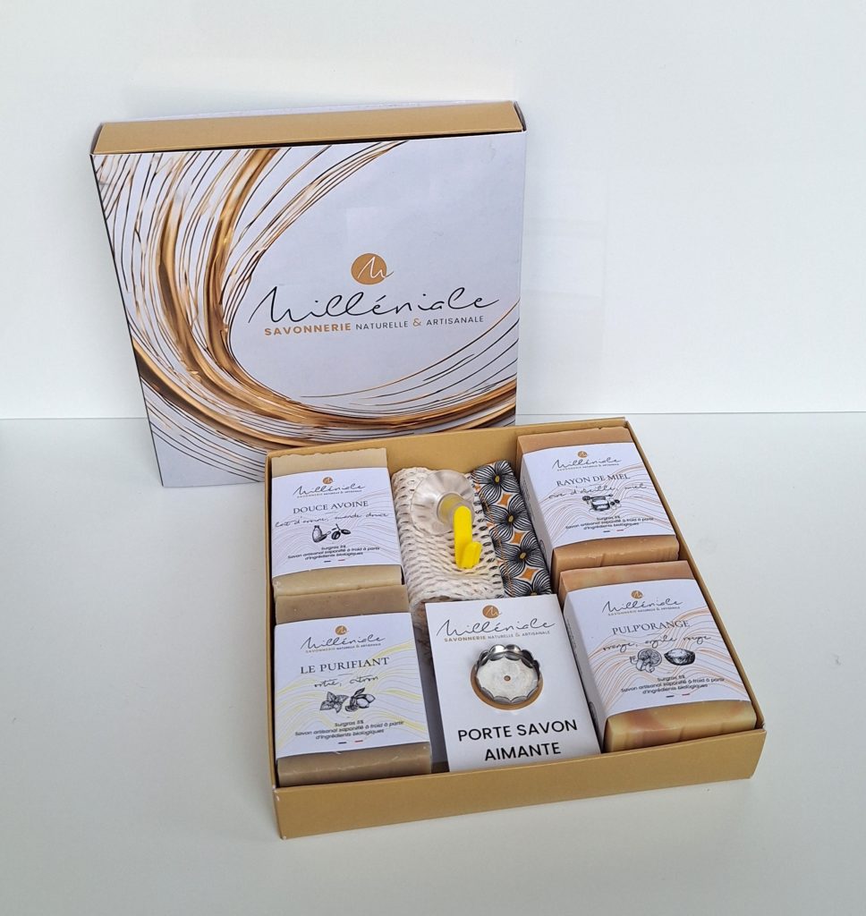 Coffret 4 savons + accessoires